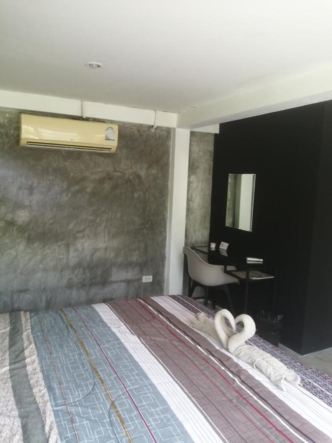 Lazy Republique Hotel Ко Чанг Екстериор снимка
